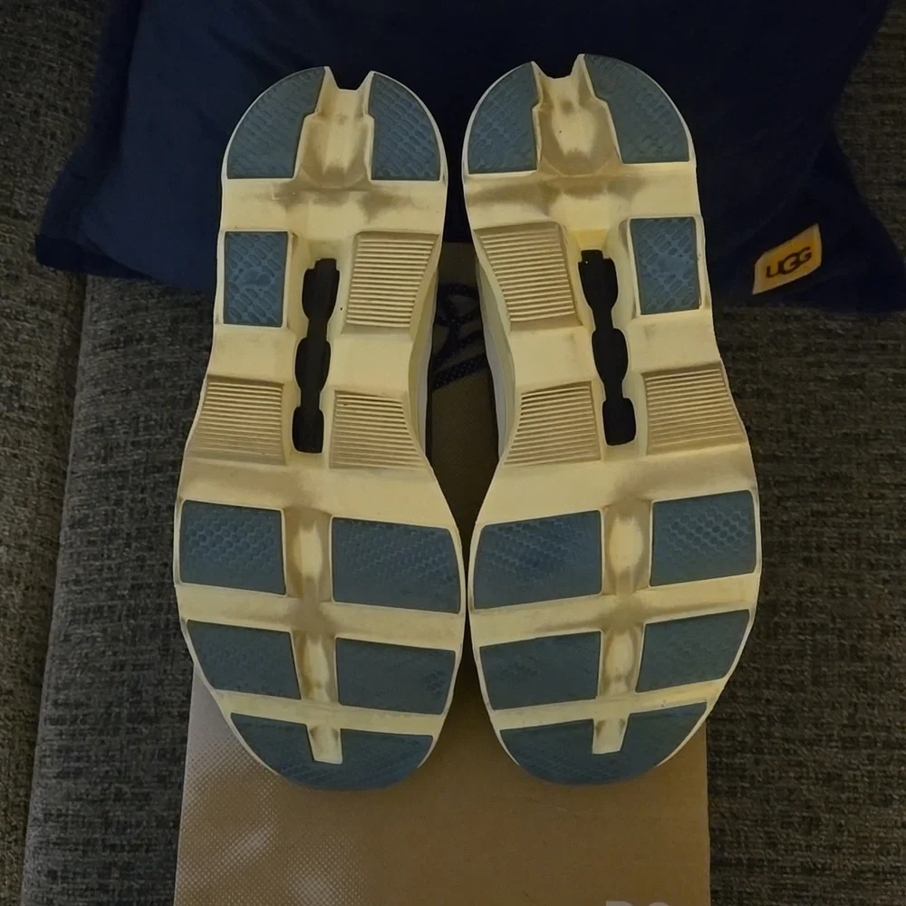 CLOUD SHOES - Picture 5 of 7